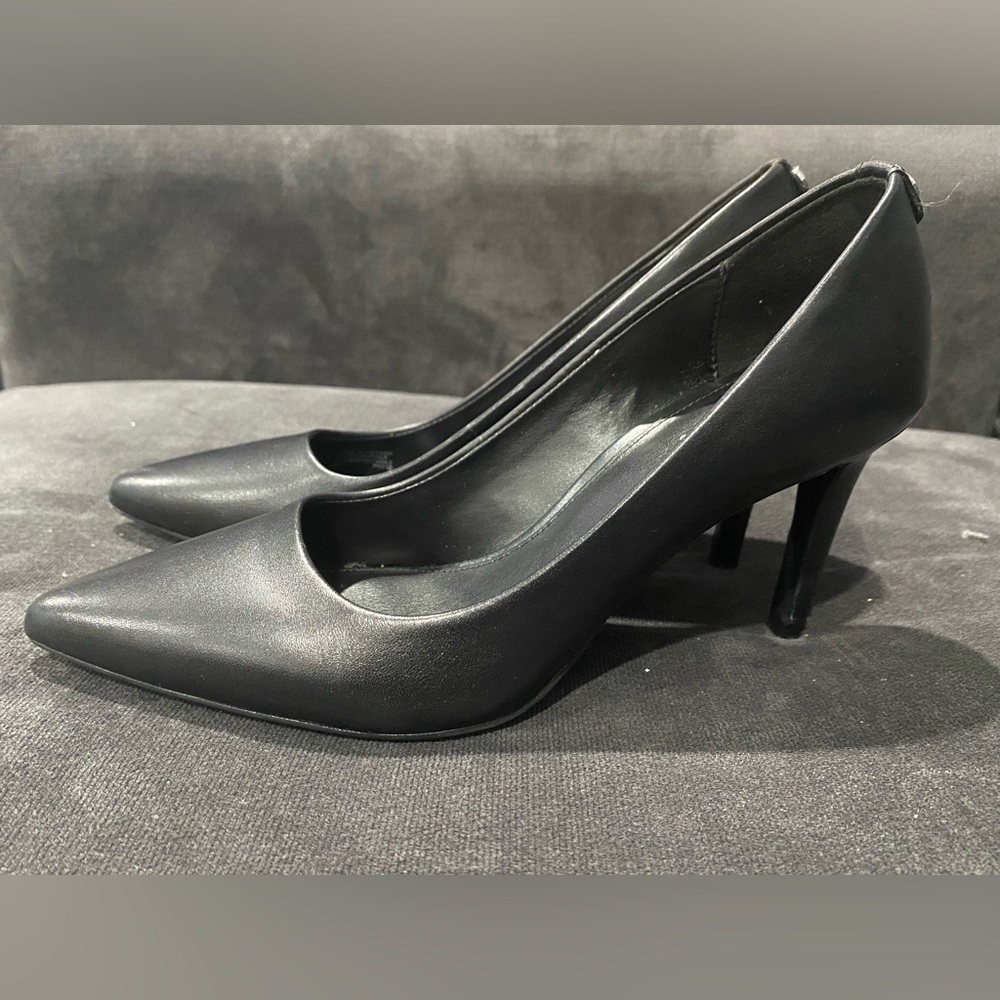 Michael Michael Kors Alina Flex Pump Black US6